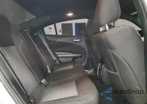 2021 Dodge Charger Sxt z USA, uszkodzony, nr VIN 2C3CDXJG2MH675778